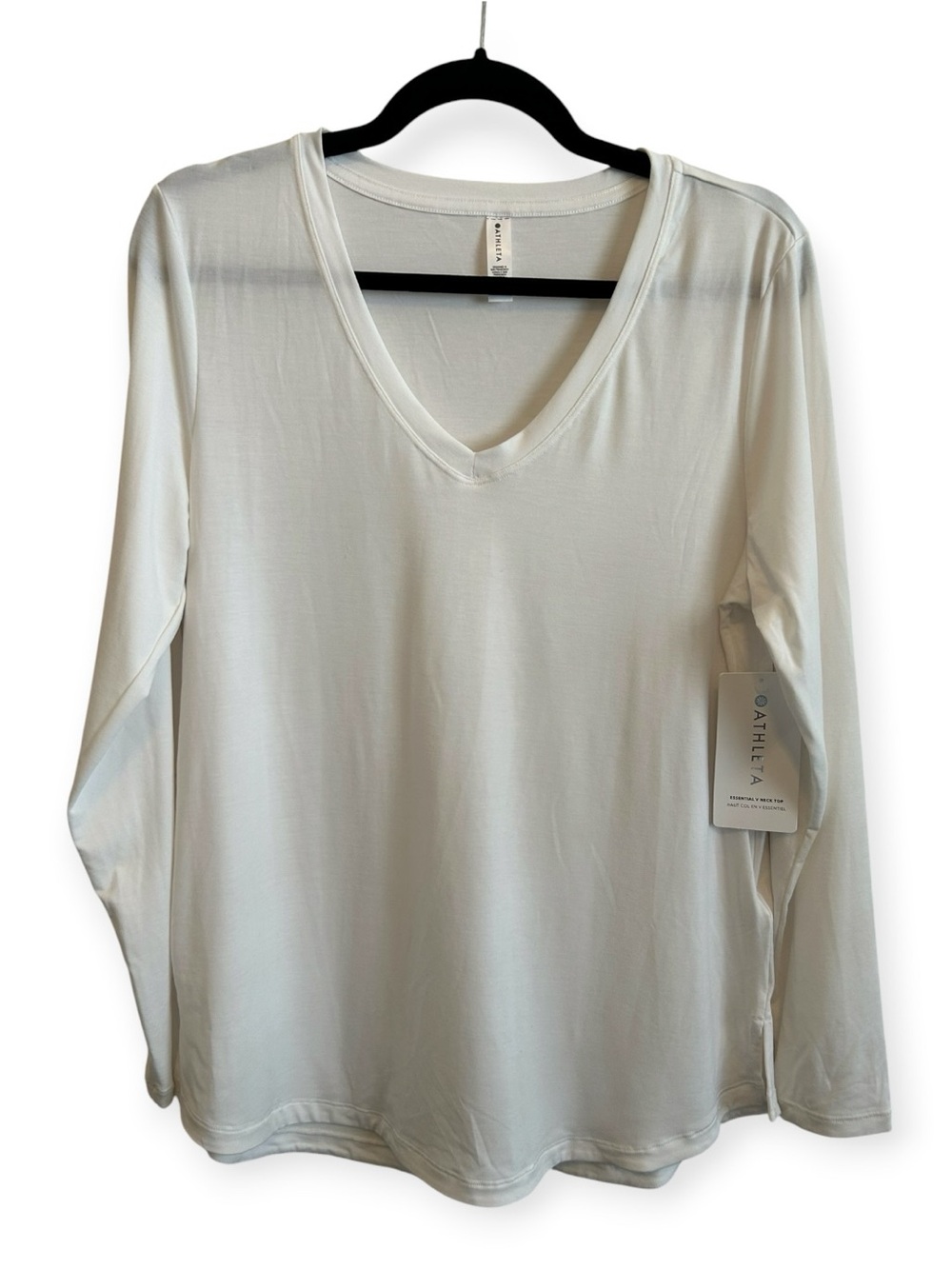 NWT Athleta Essential V Neck Long Sleeved Tee Size Large